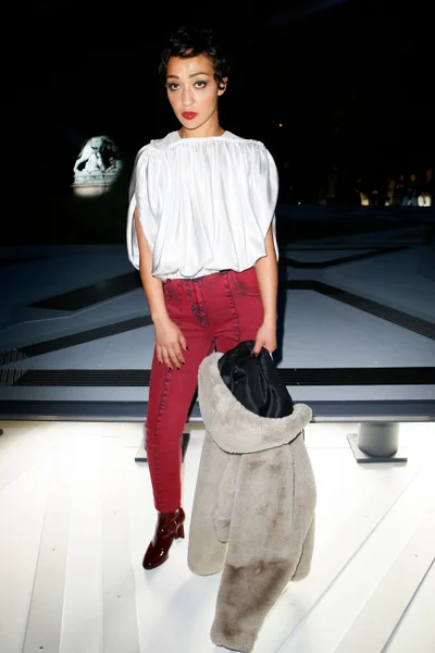 Look 11